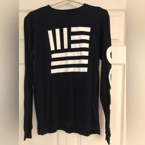 The North face long sleeve shirt